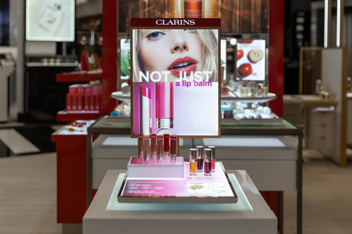 Clarins_Carousel Image #1