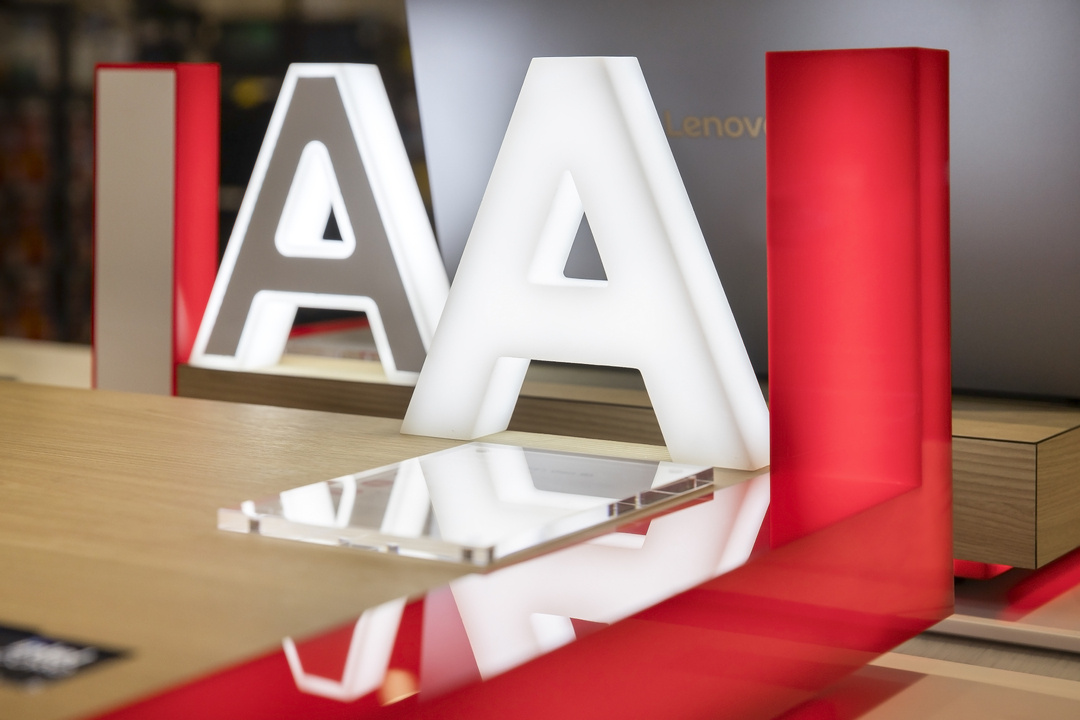 0018_EDA_Lenovo_Yoga_Counter28thNov2024-Edit-1